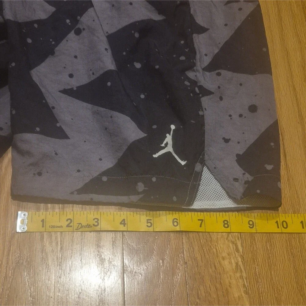 Air Jordan Jumpman Poolside Shorts Mens Small Grey Black Splatter CJ4701-084